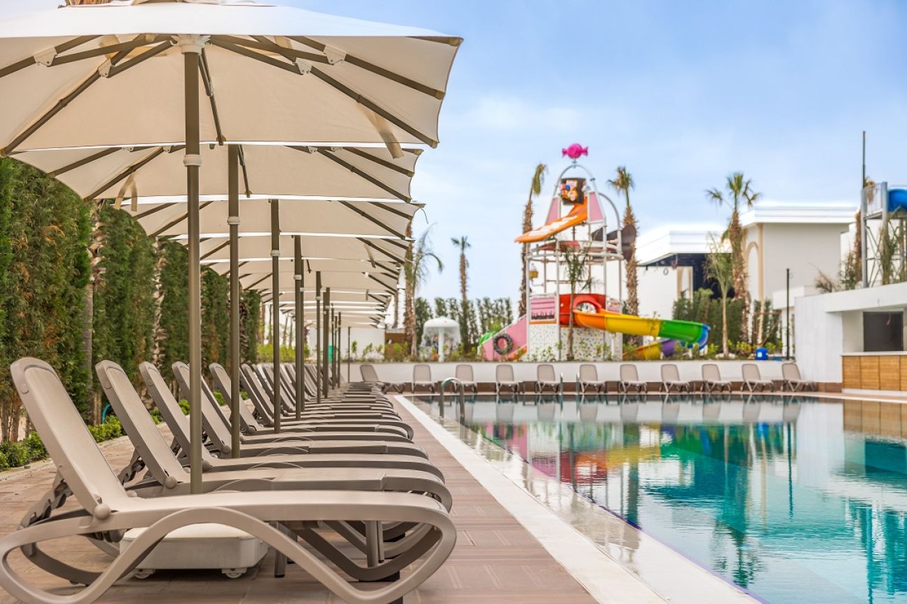 SERENITY QUEEN HOTEL 5*