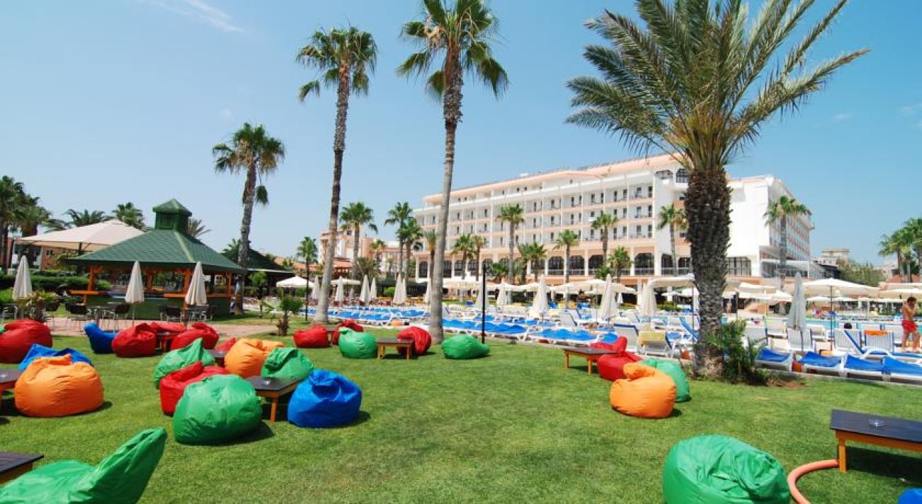 ADORA HOTEL & RESORT 5*