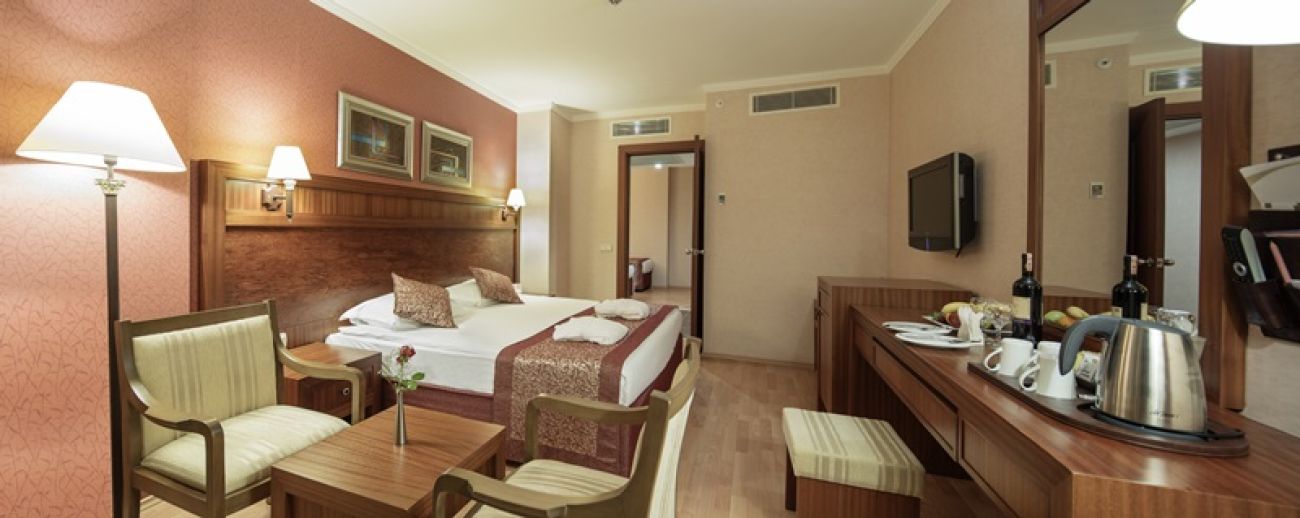 ALBA ROYAL HOTEL 5*