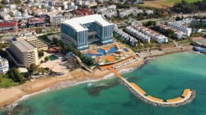AZURA DELUXE RESORT & SPA 5*