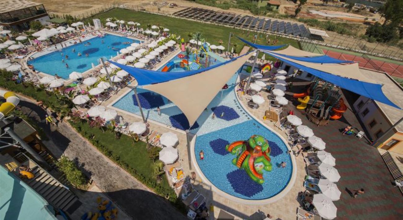 DREAM WORLD AQUA HOTEL 5*