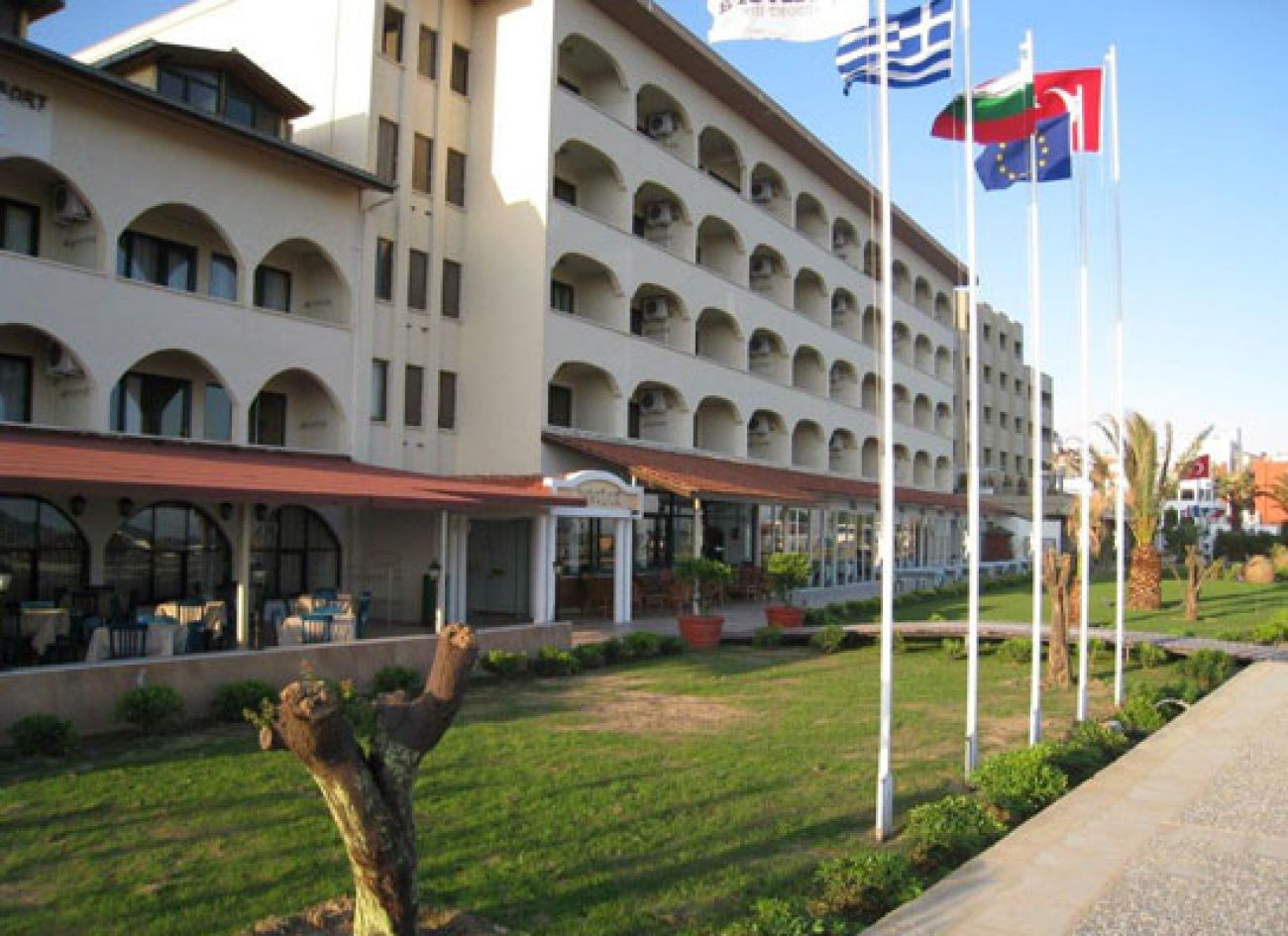 OLIVERA RESORT 3*