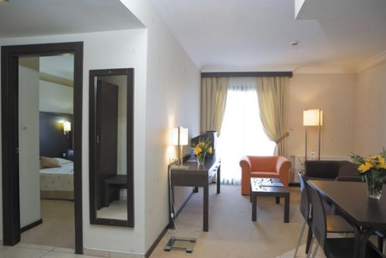 PIRIL HOTEL 4*