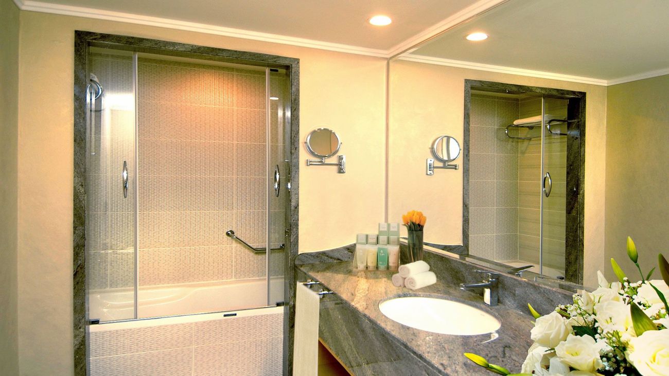 ROYAL ALHAMBRA PALACE HOTEL 5*
