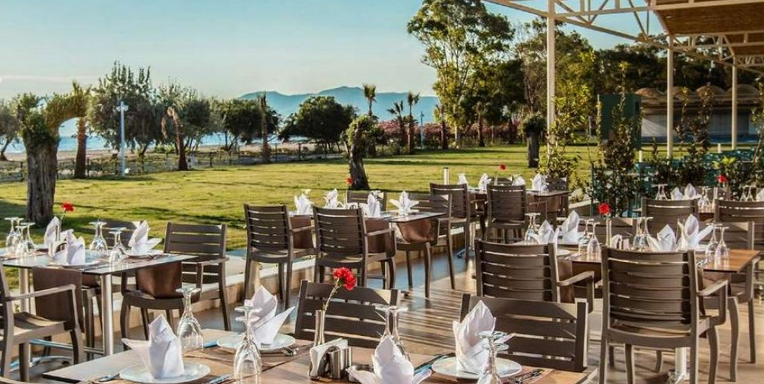 Screenshot 2026-04-16 at 16-44-51 KORUMAR EPHESUS BEACH RESORT - Почивки Лято 2026 в КУШАДАСЪ Турция - 7 нощувки автобусна програма