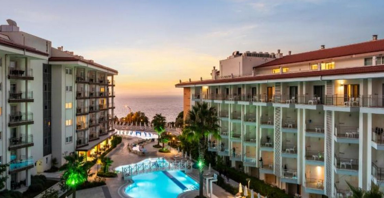 Screenshot 2026-04-16 at 17-49-23 RAMADA HOTEL & SUITES BY WYNDHAM KUSADASI - Почивки Лято 2026 в КУШАДАСЪ Турция - 7 нощувки автобусна програма