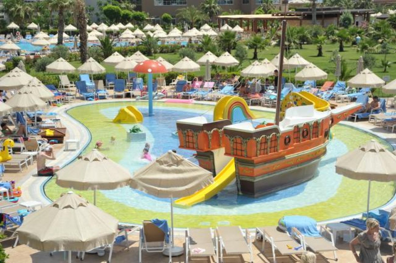 SEADEN SEA WORLD RESORT AND SPA 5*