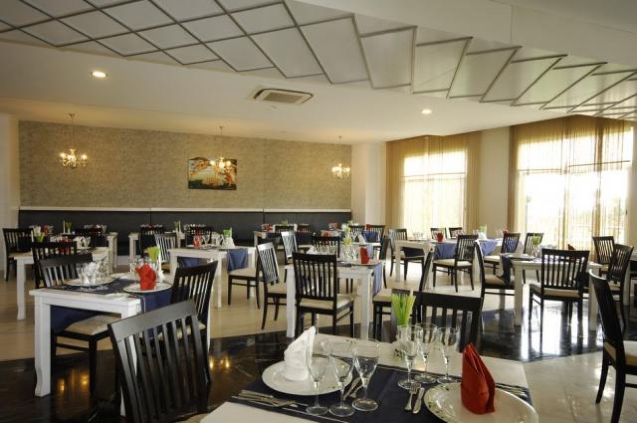 SEADEN SEA WORLD RESORT AND SPA 5*