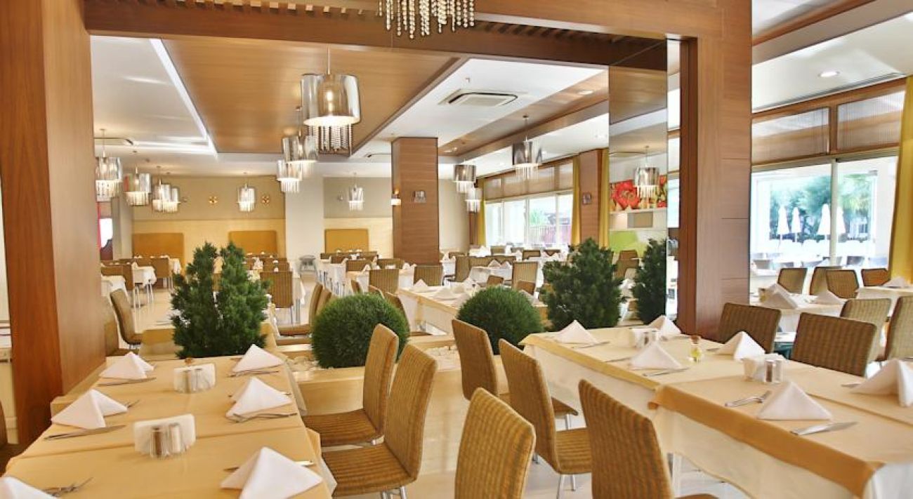 SUNIS EVREN BEACH RESORT HOTEL AND SPA 5*