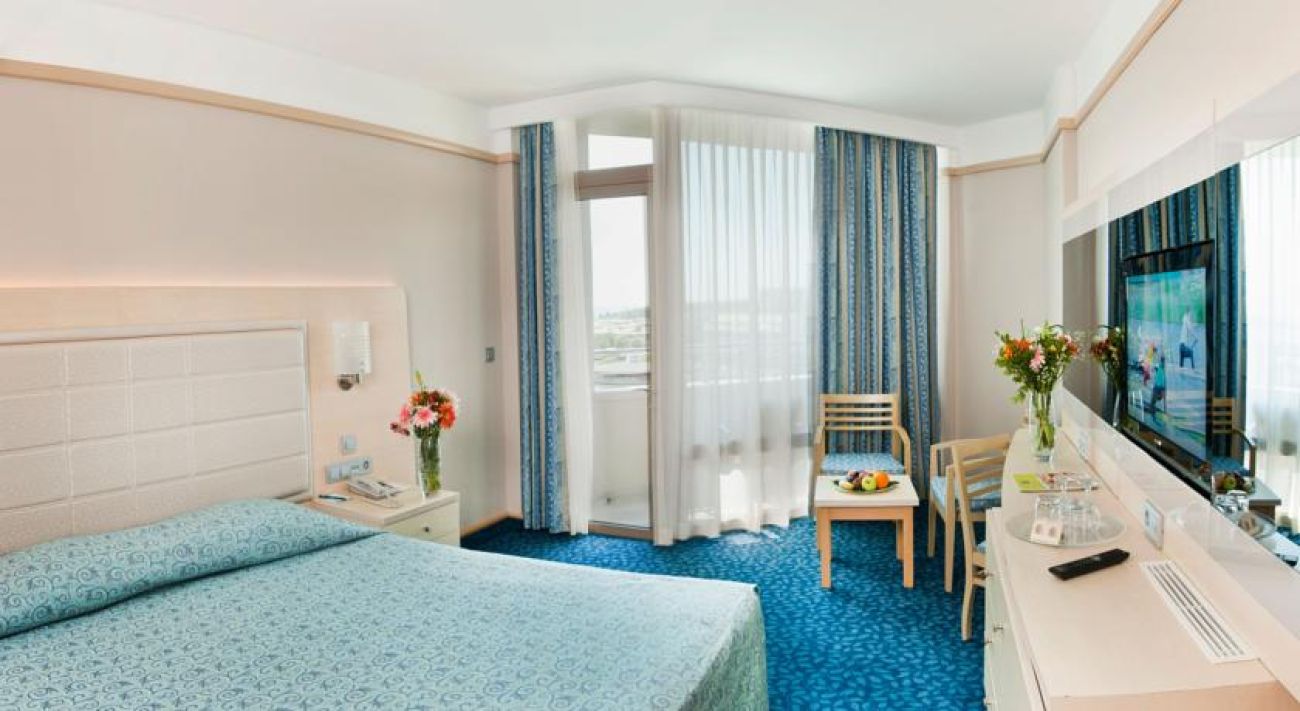 VON RESORT GOLDEN COAST 5*