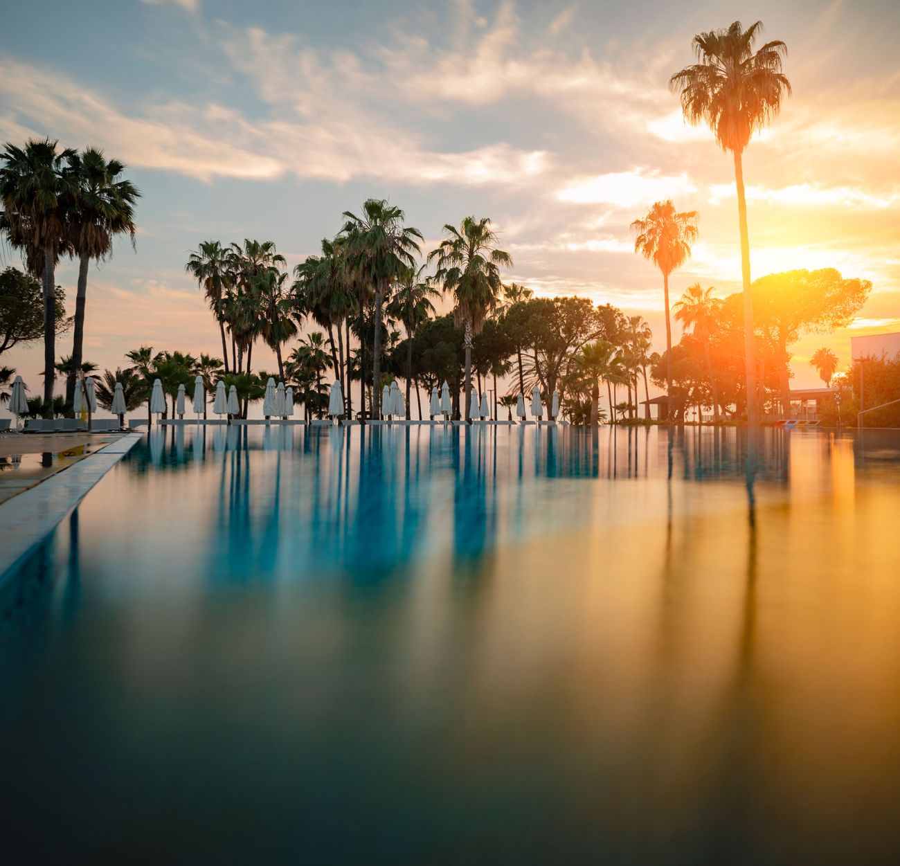 ACANTHUS & CENNET BARUT COLLECTION 5*