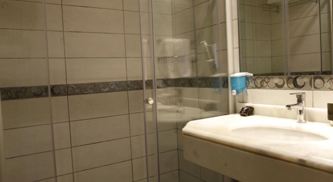 ASKA JUST IN BEACH HOTEL 5*