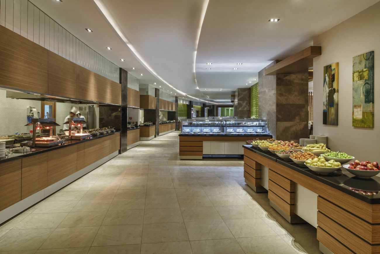 ASKA LARA RESORT & SPA 5*