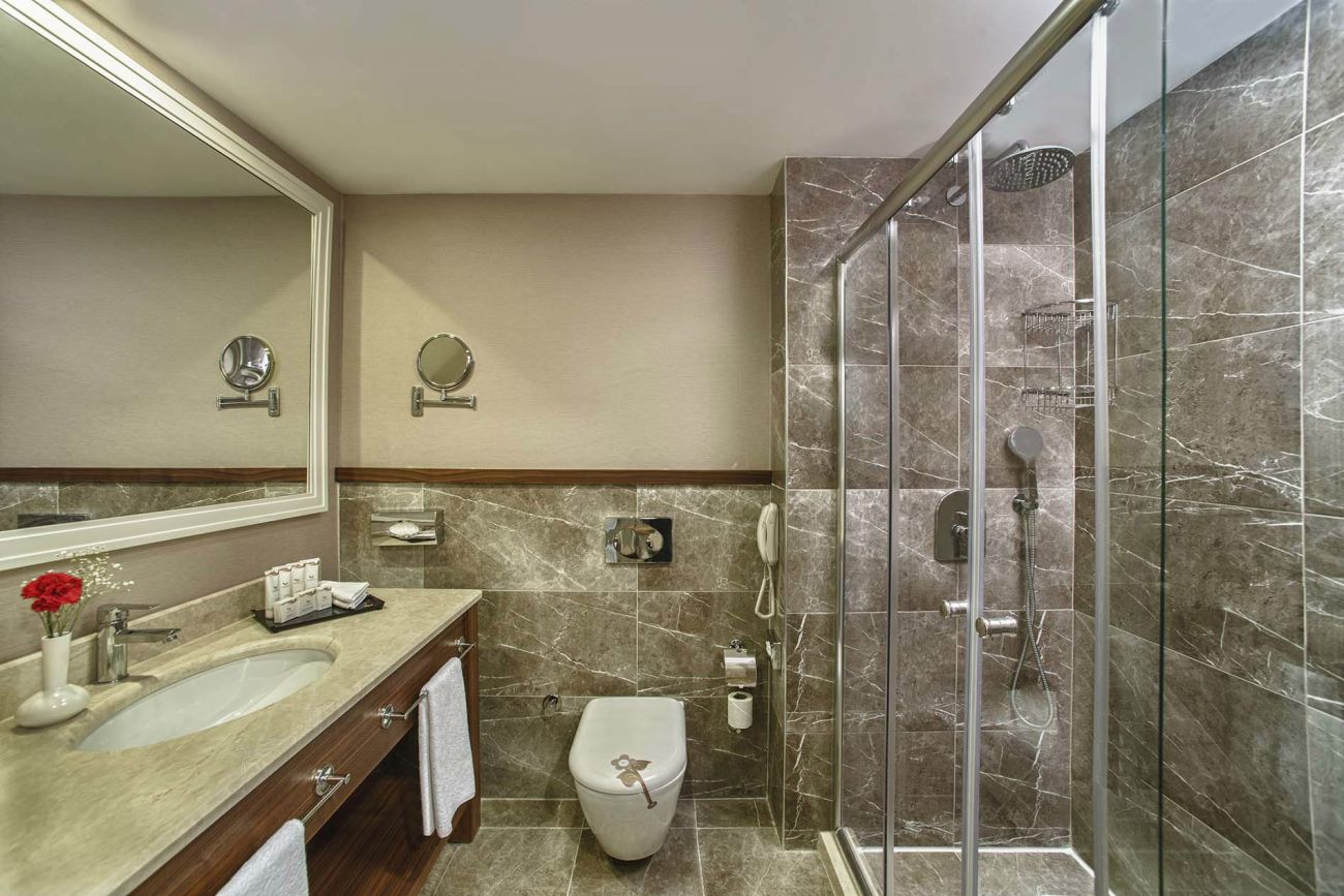 ASKA LARA RESORT & SPA 5*