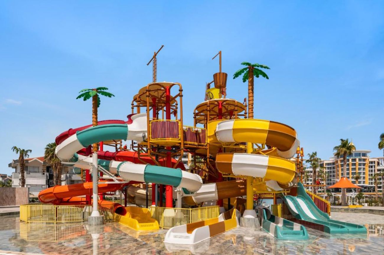 AZURA WORLD HOTEL 5*