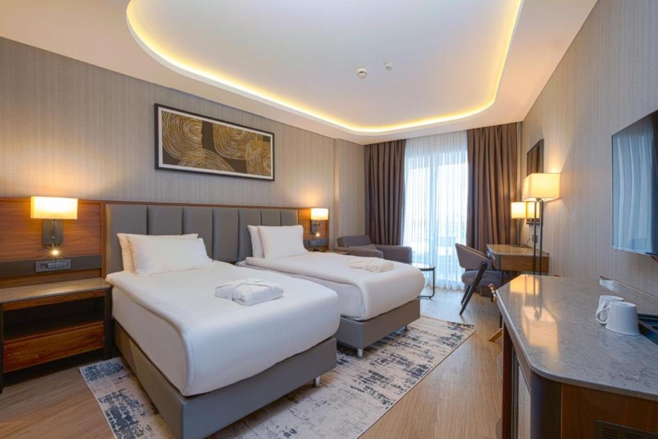 AZURA WORLD HOTEL 5*