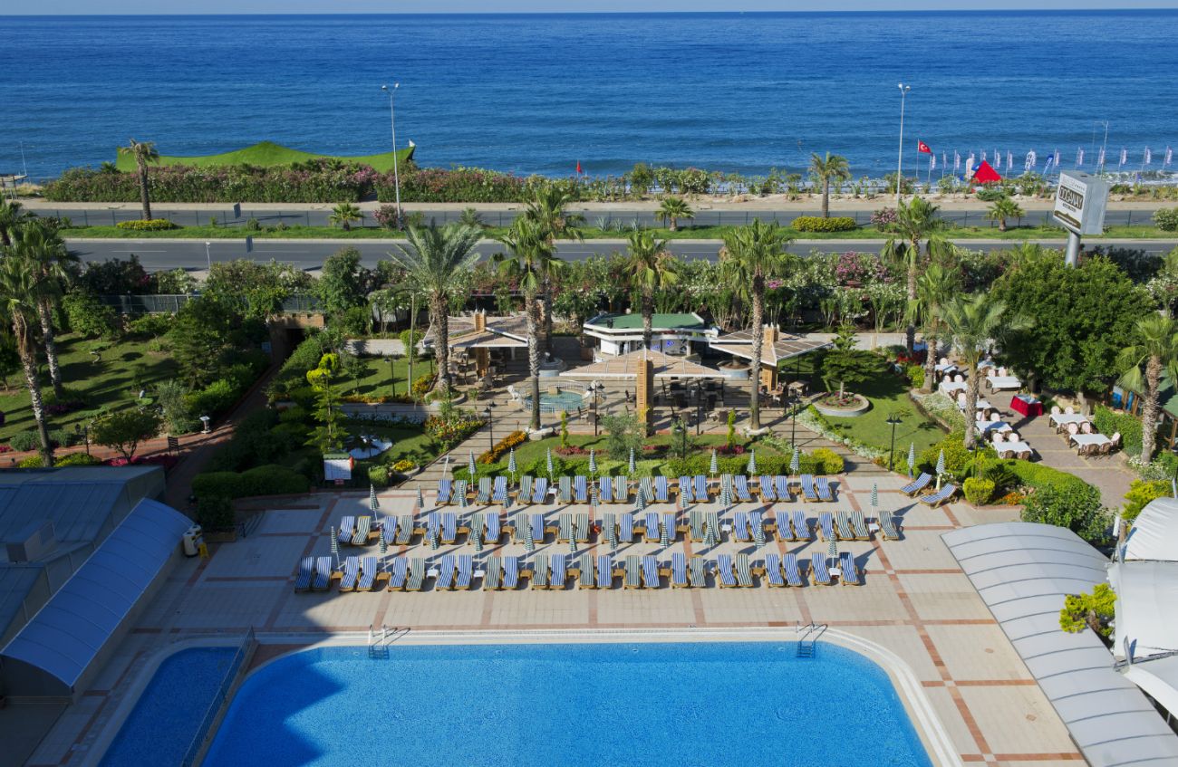 DOGANAY BEACH CLUB HOTEL 5*