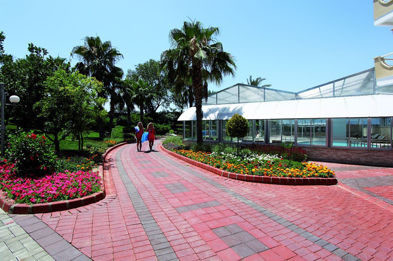 DOGANAY BEACH CLUB HOTEL 5*