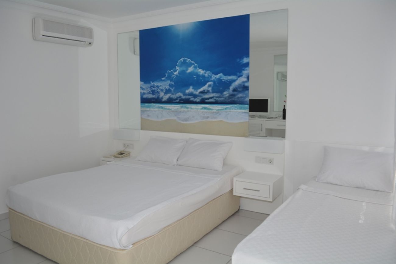 BENDIS BEACH 4*
