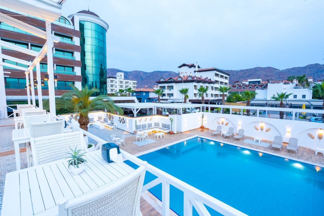 CASA & BLANCA BEACH HOTEL Adult only12+ 4*