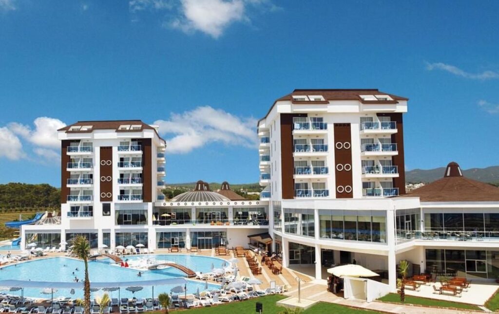 CENGER BEACH RESORT & SPA 5*