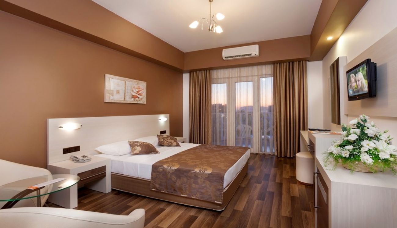 CLUB PARADISO RESORT HOTEL 5*