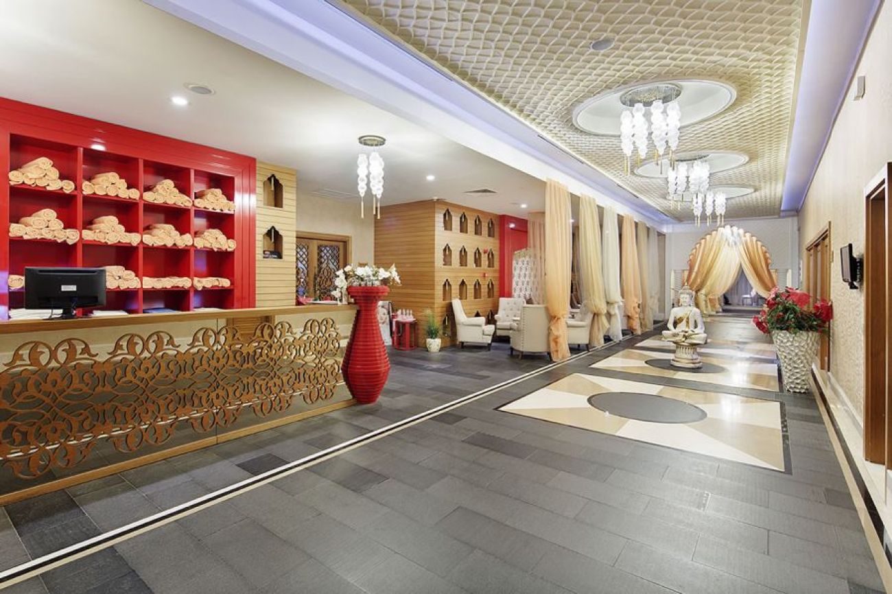 CRYSTAL PALACE LUXURY RESORT & SPA 5*