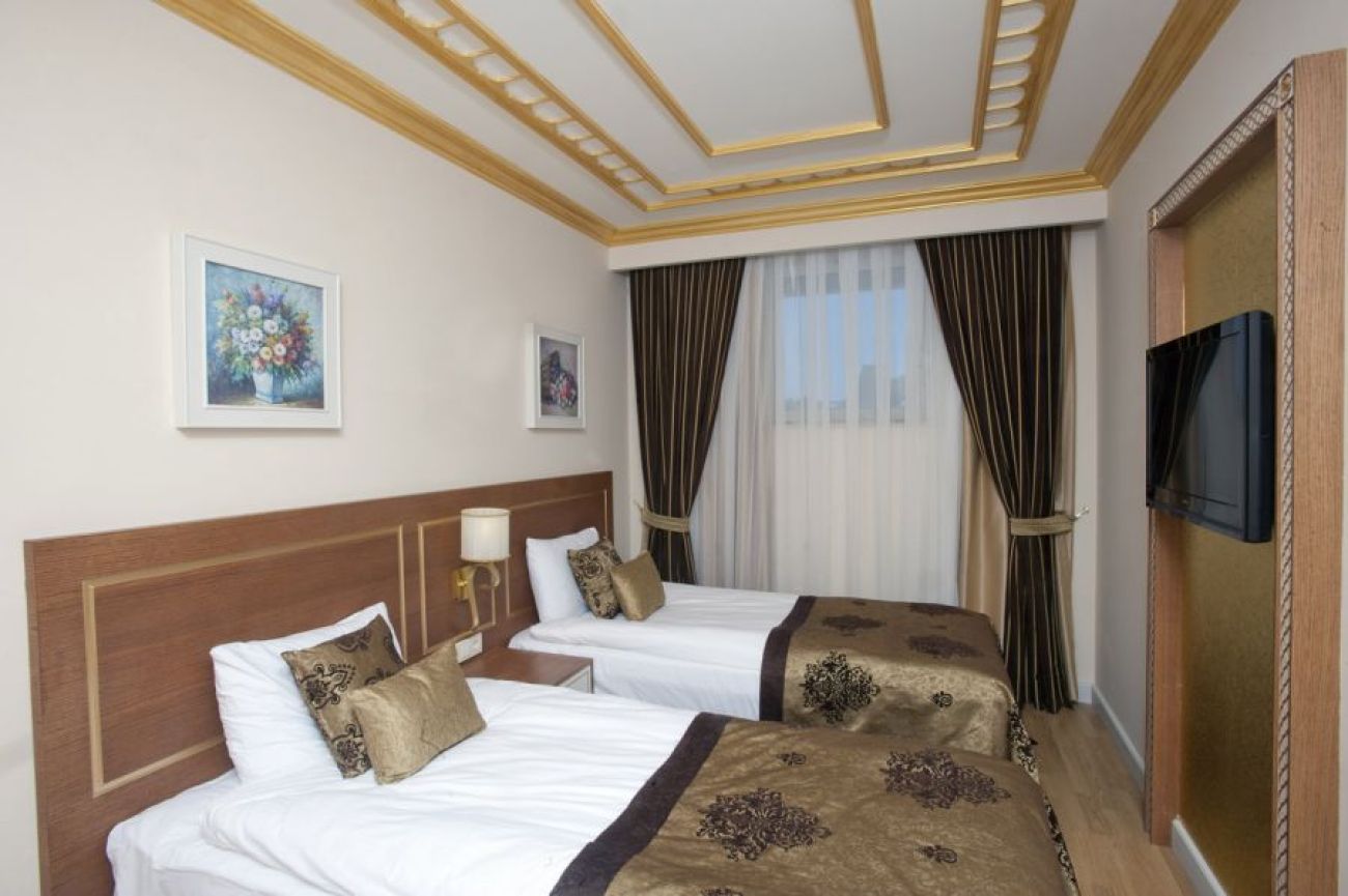 CRYSTAL PALACE LUXURY RESORT & SPA 5*