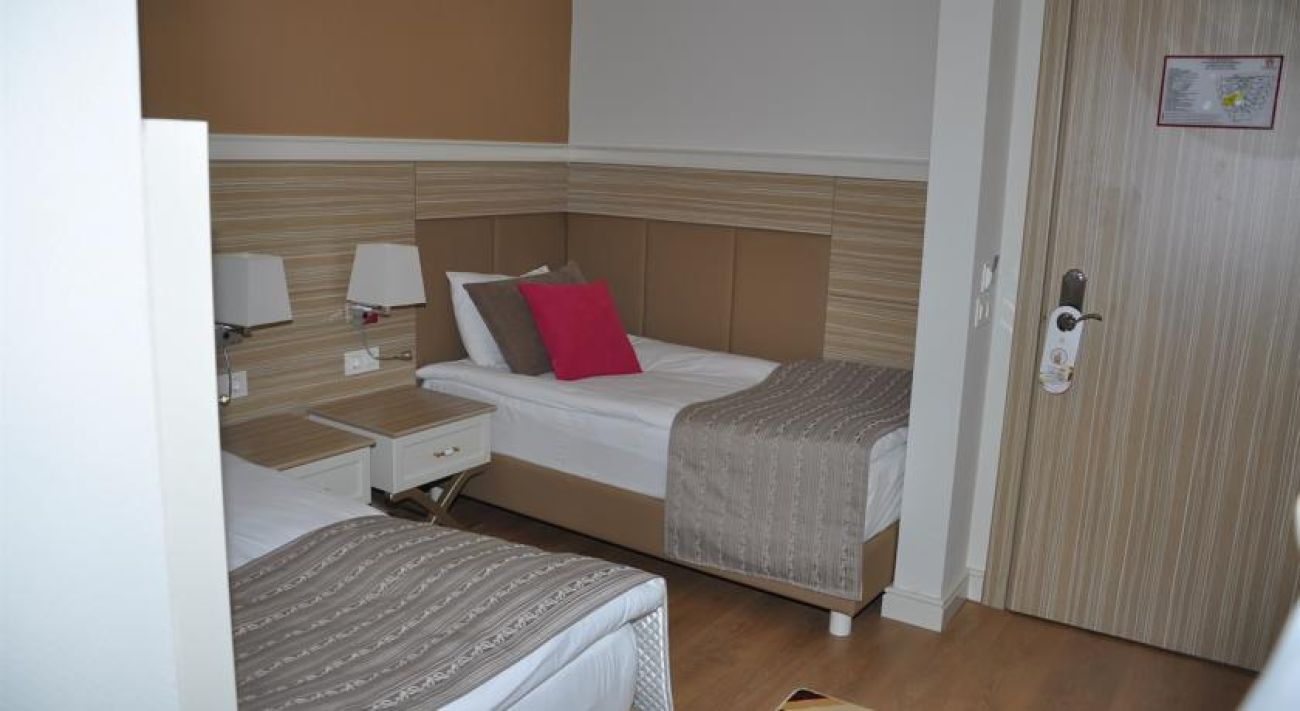 DELPHIN DELUXE RESORT 5*