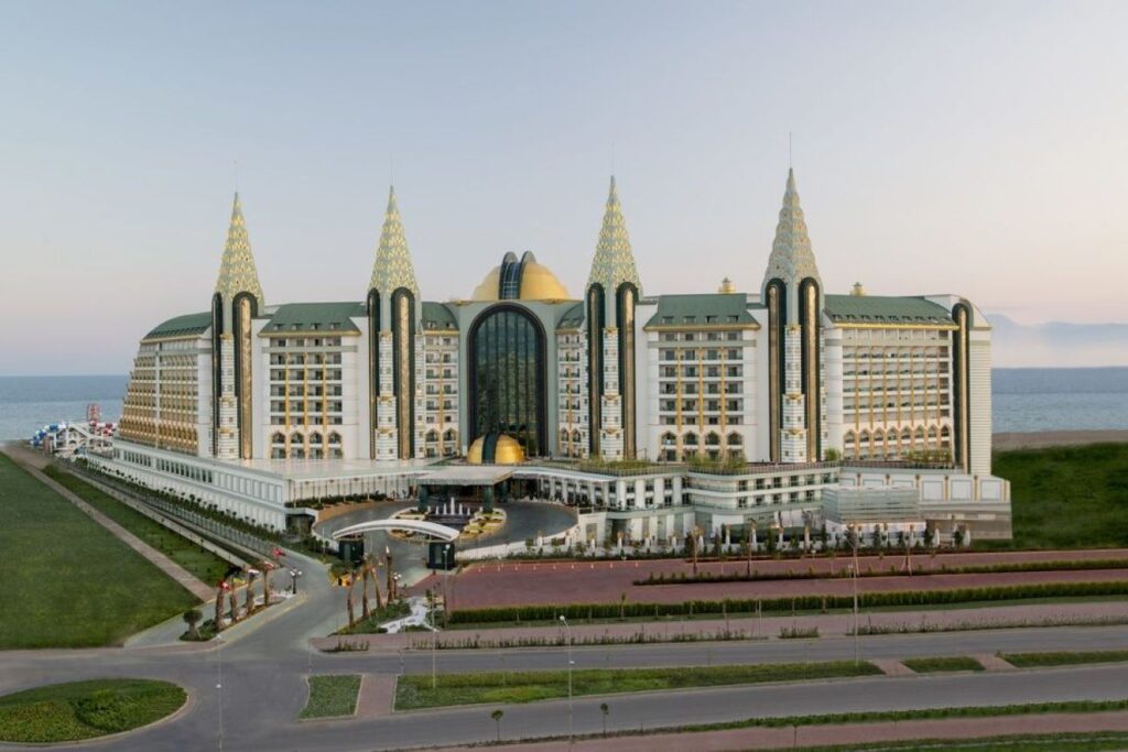 DELPHIN IMPERIAL 5*