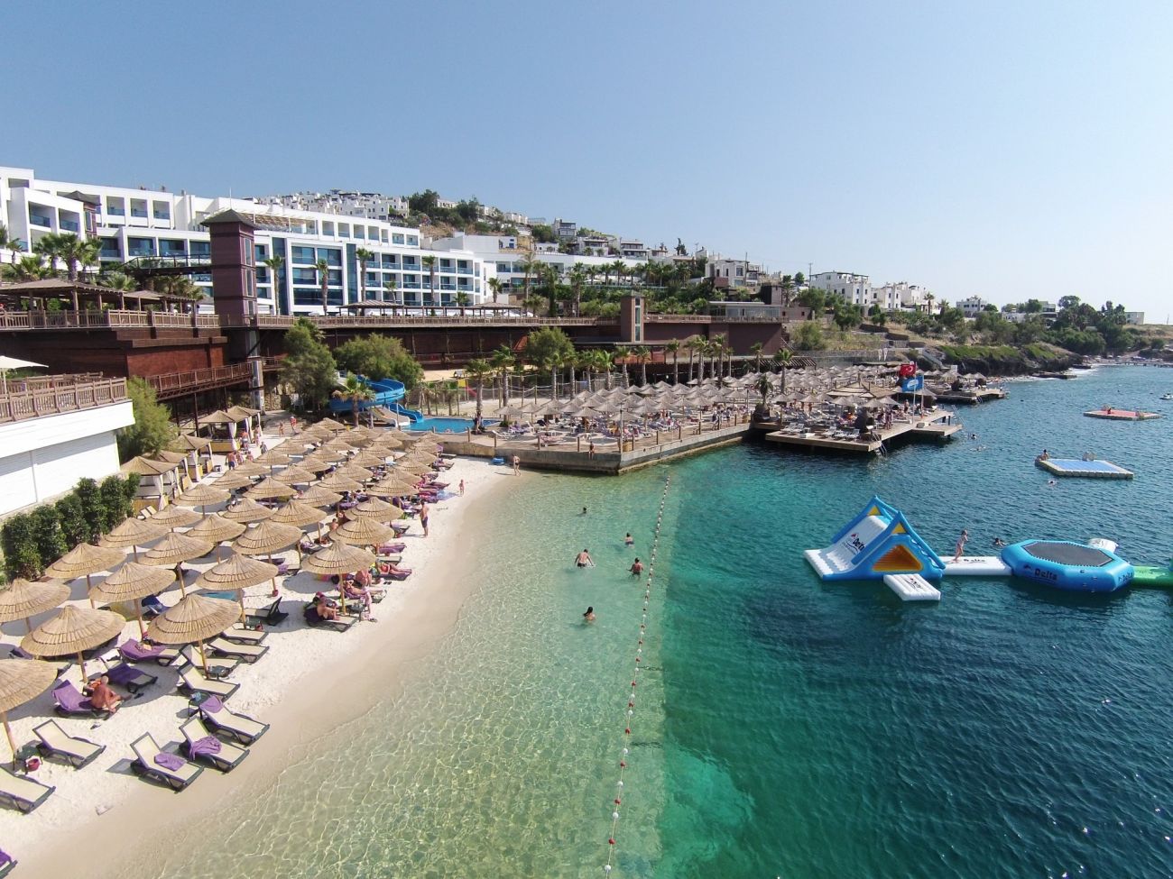 DELTA BEACH BY MARRIOTT 5*