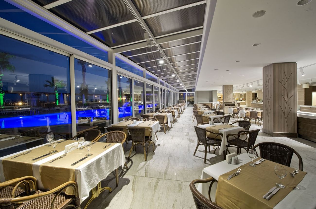 DELTA BEACH BY MARRIOTT 5*