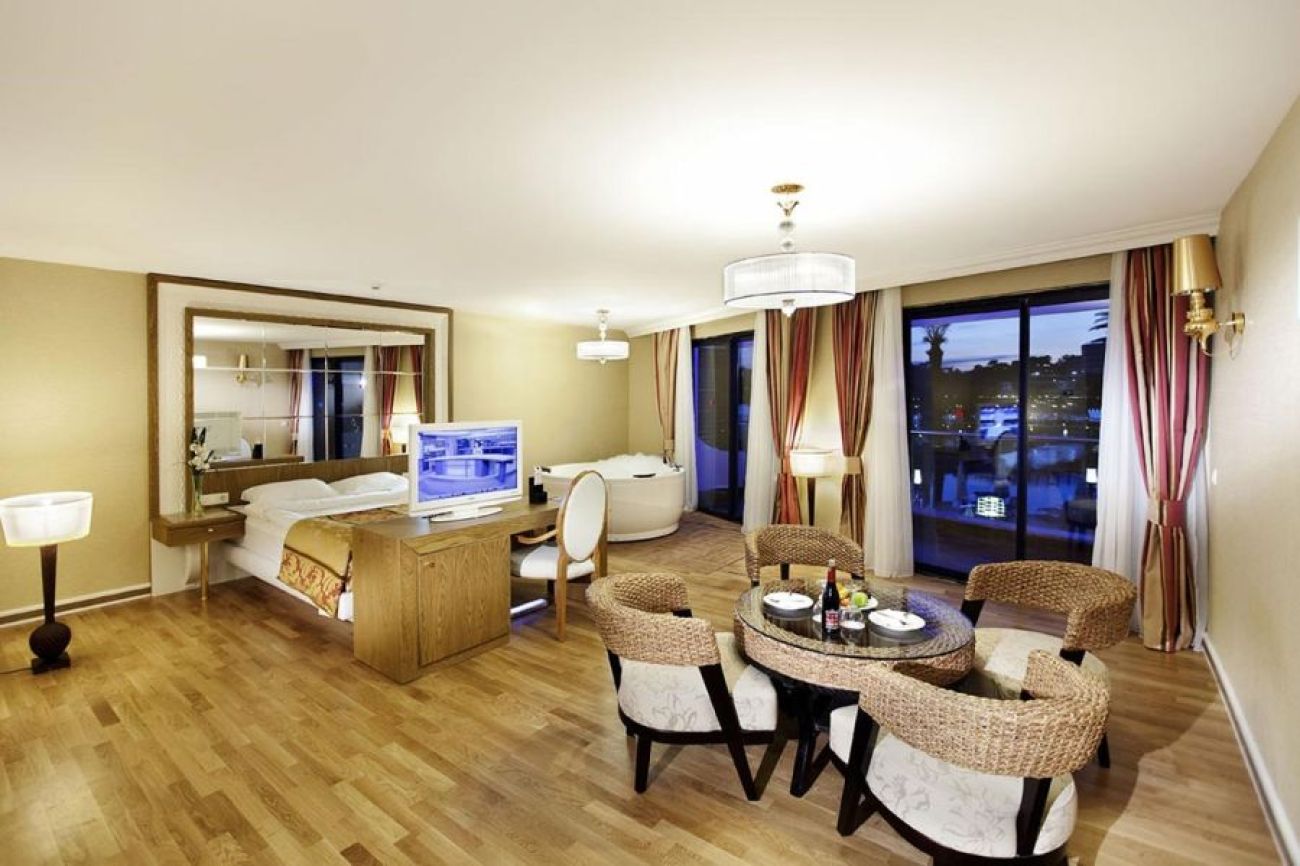 GRANADA LUXURY RESORT & SPA 5*