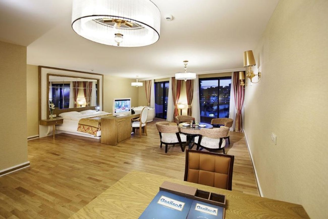 GRANADA LUXURY RESORT & SPA 5*