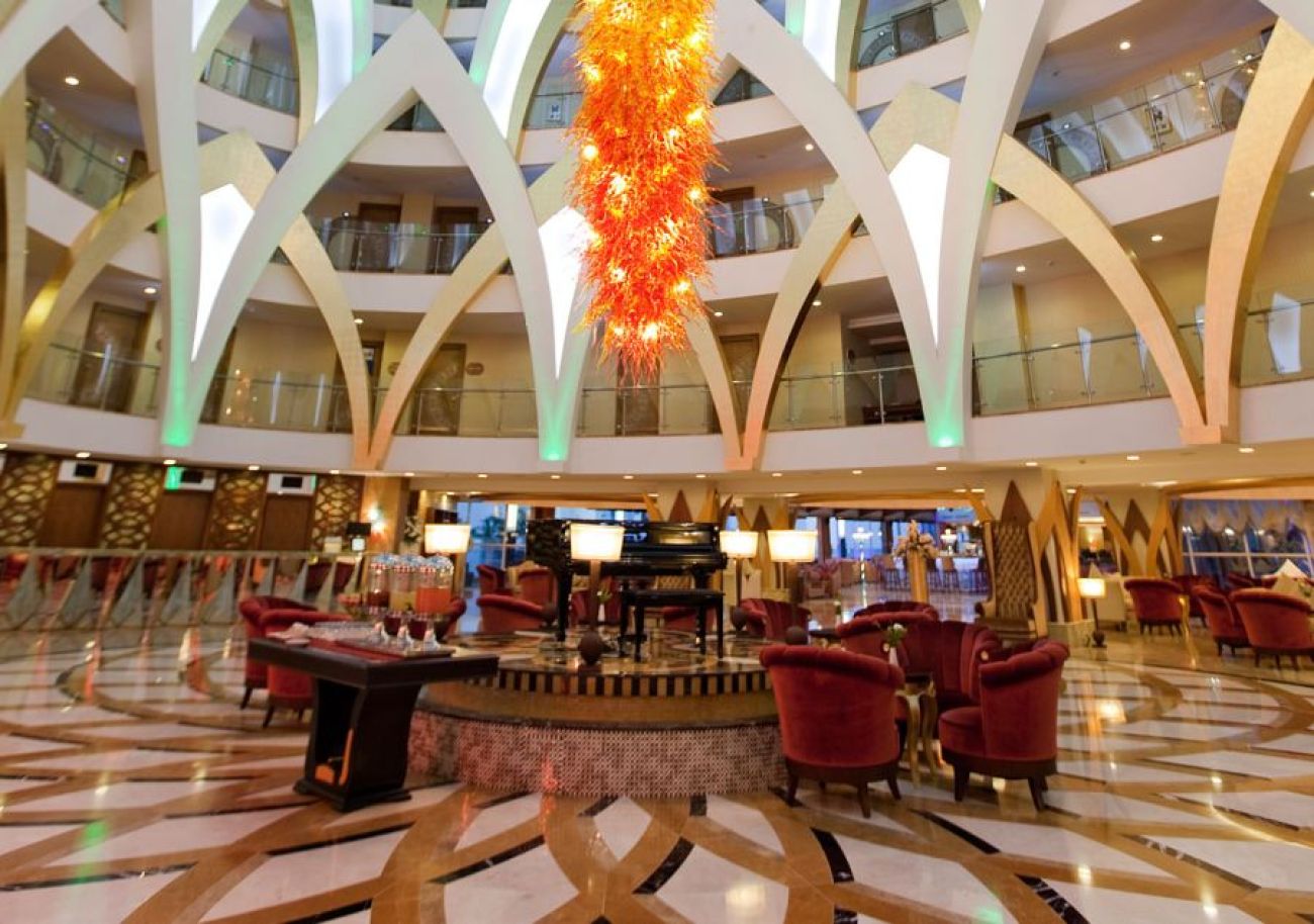 GRANADA LUXURY RESORT & SPA 5*