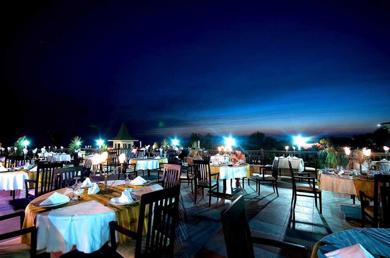 HOLIDAY GARDEN RESORT 5*