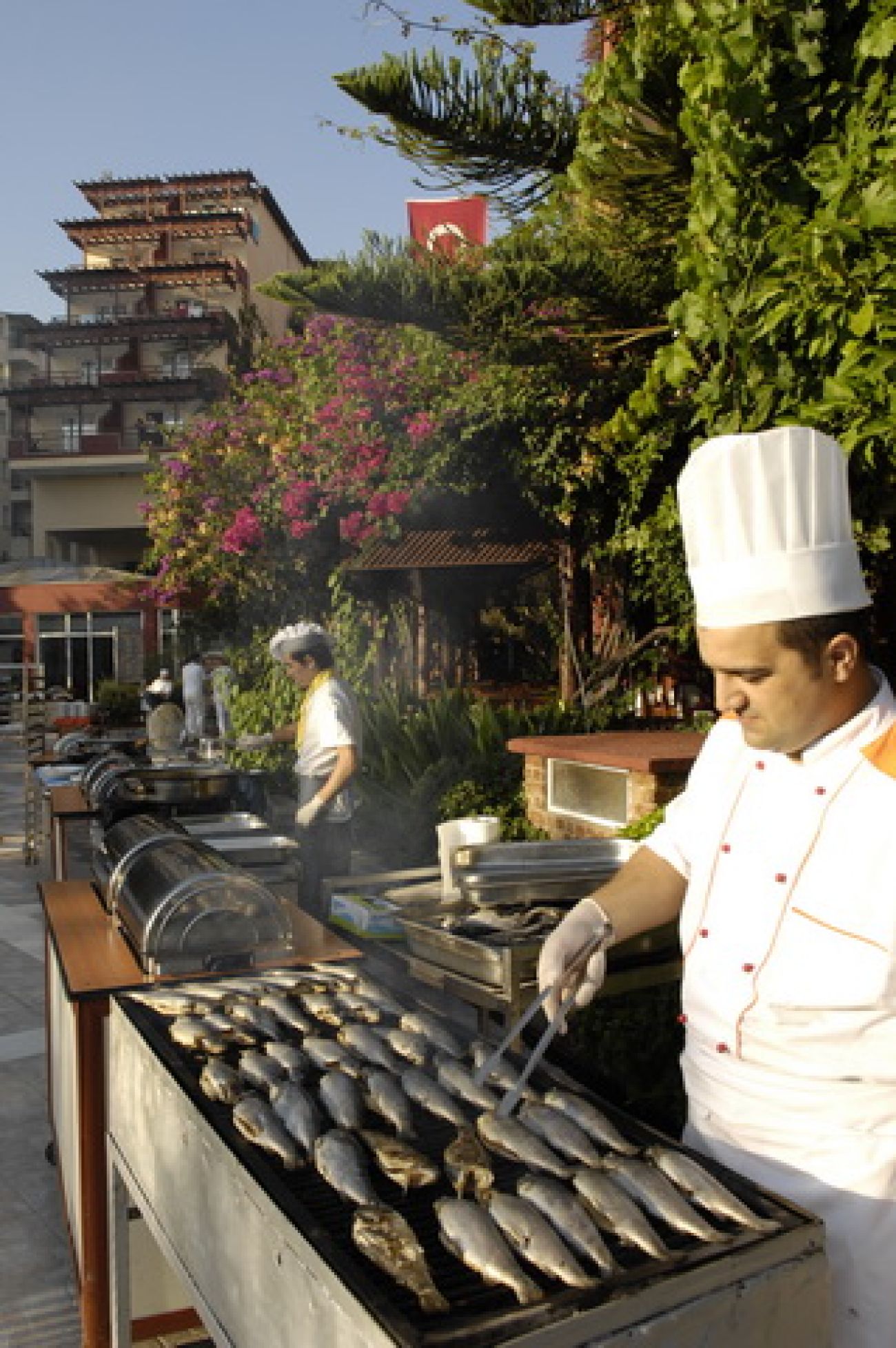 HOLIDAY PARK RESORT HOTEL 5*