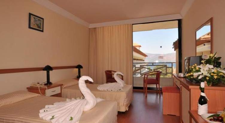 letoile_beach_hotel_1