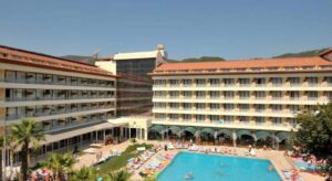 L`ETOILE 4*