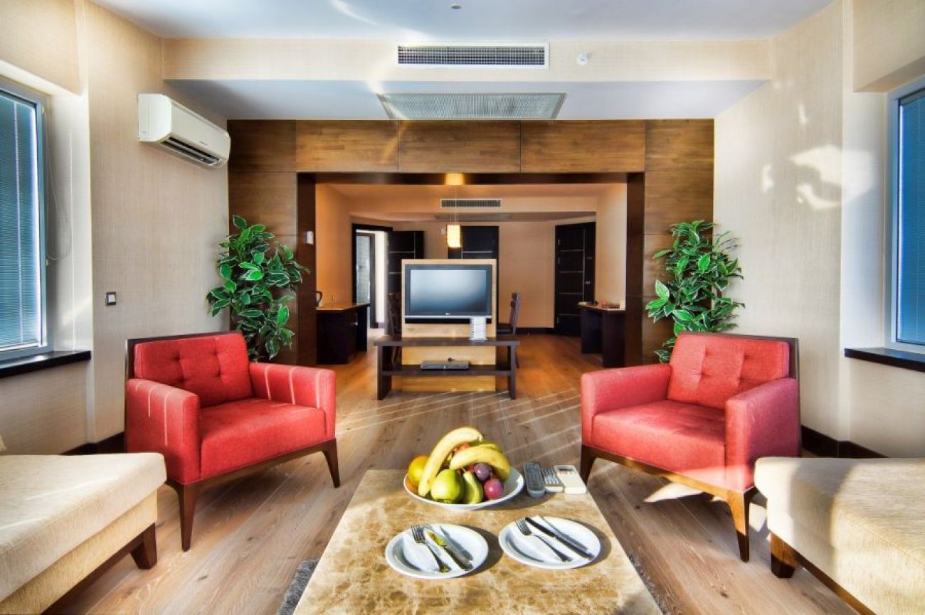LIMAK LARA DELUXE HOTEL 5*