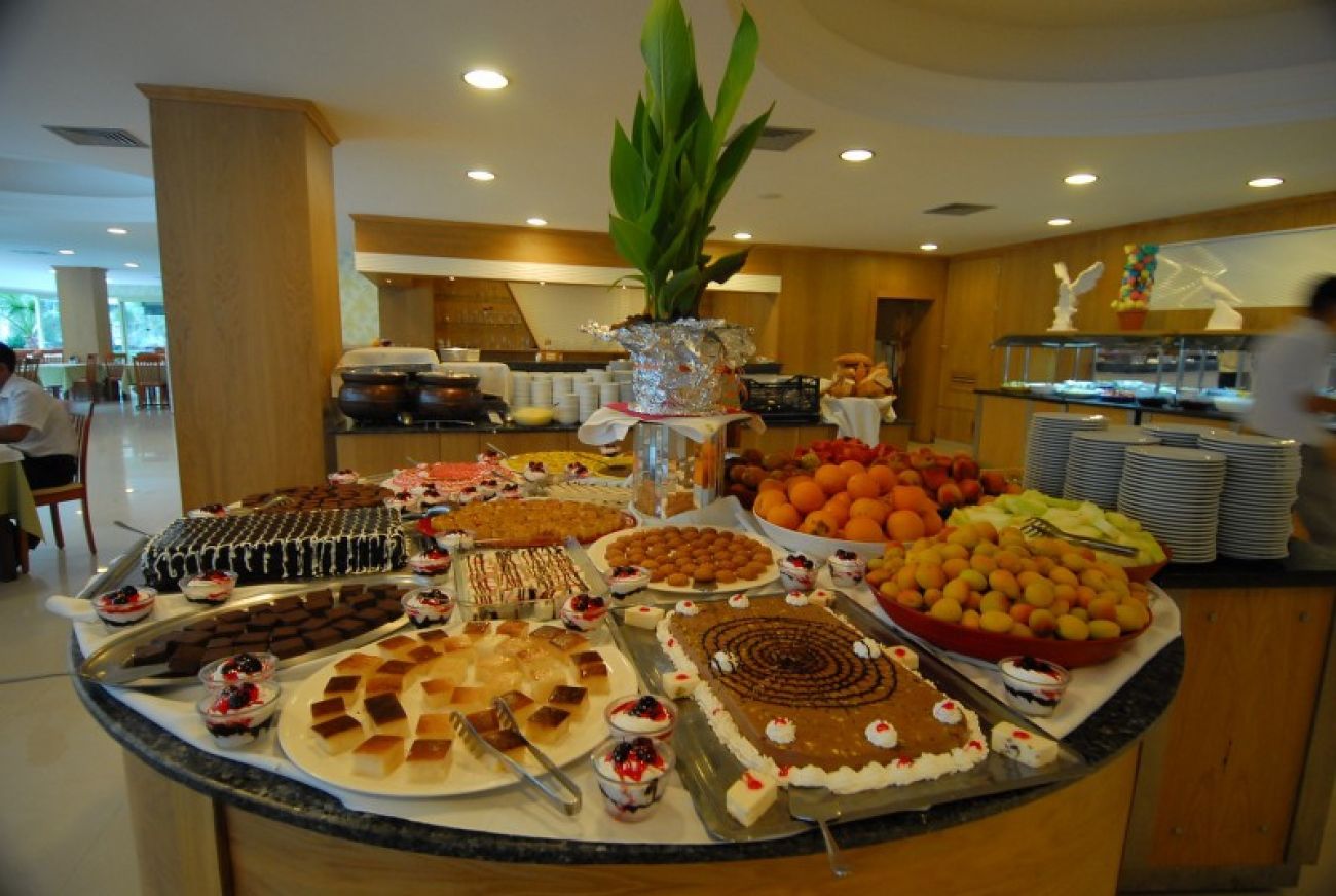 MIRAGE WORLD HOTEL 4*