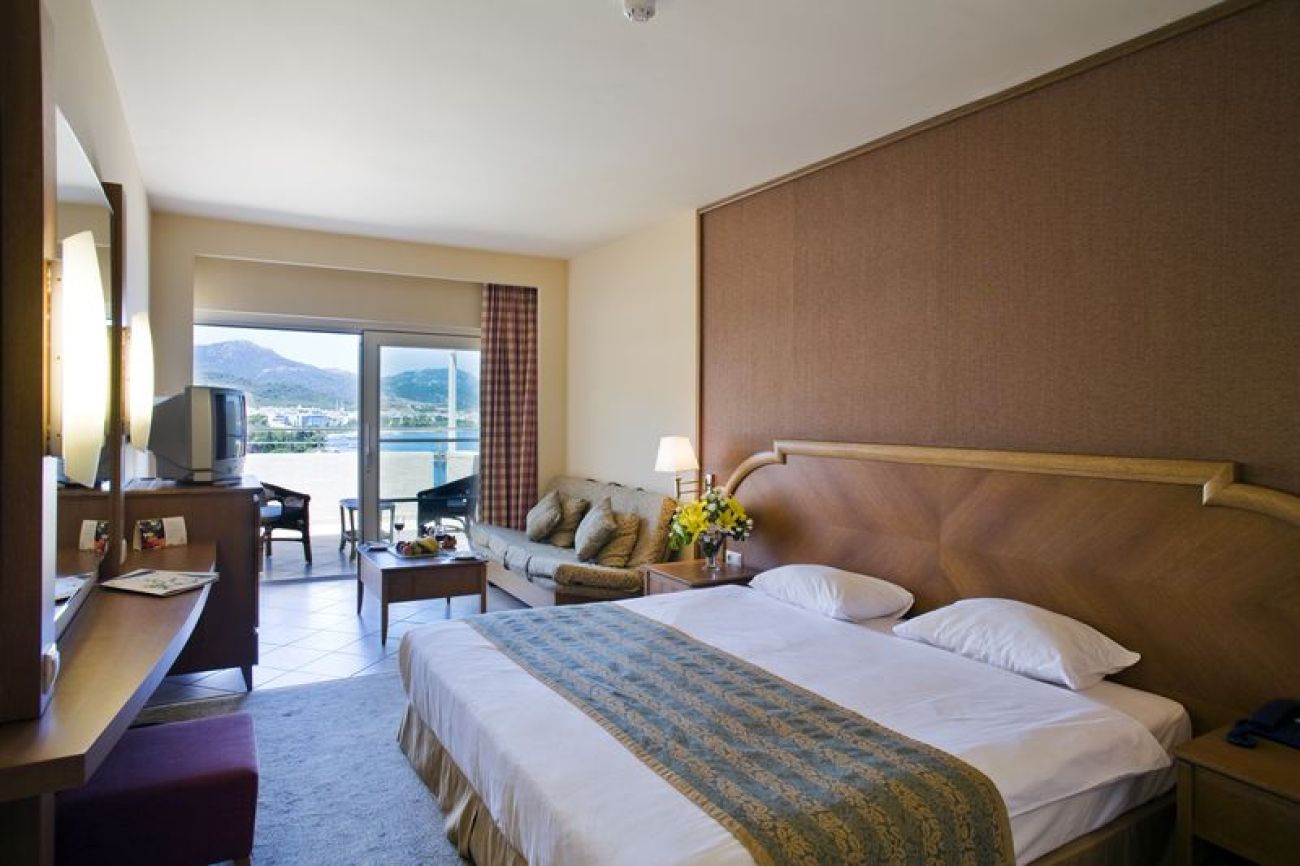 LABRANDA MARES MARMARIS 5*