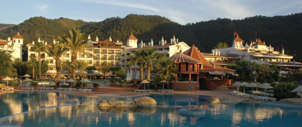 MARTI RESORT 5*
