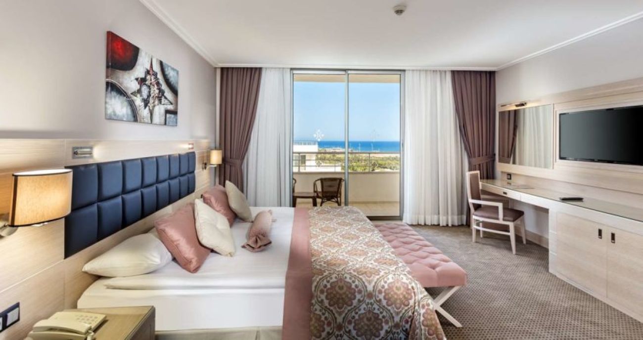 MIRACLE RESORT 5*