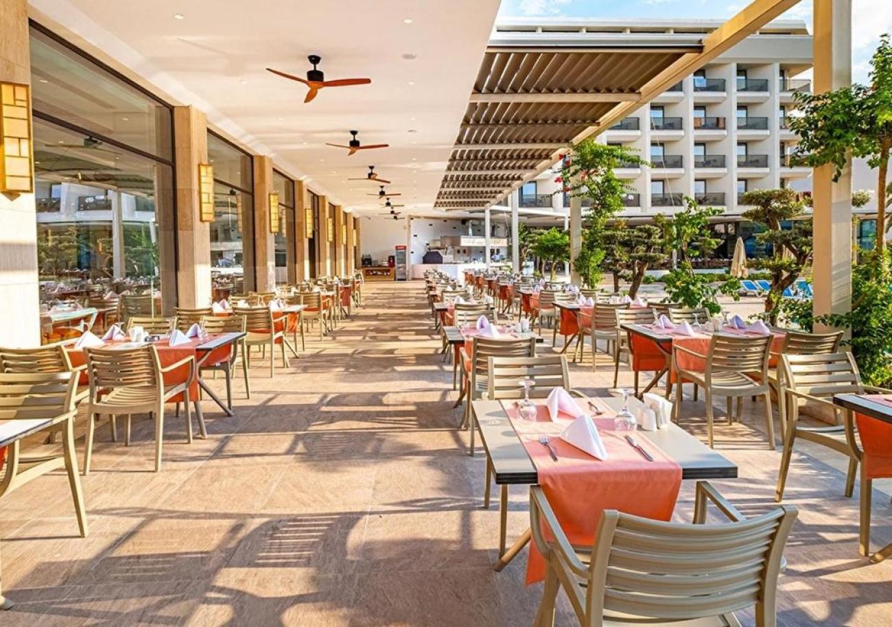 OZKAYMAK MARINA 5*