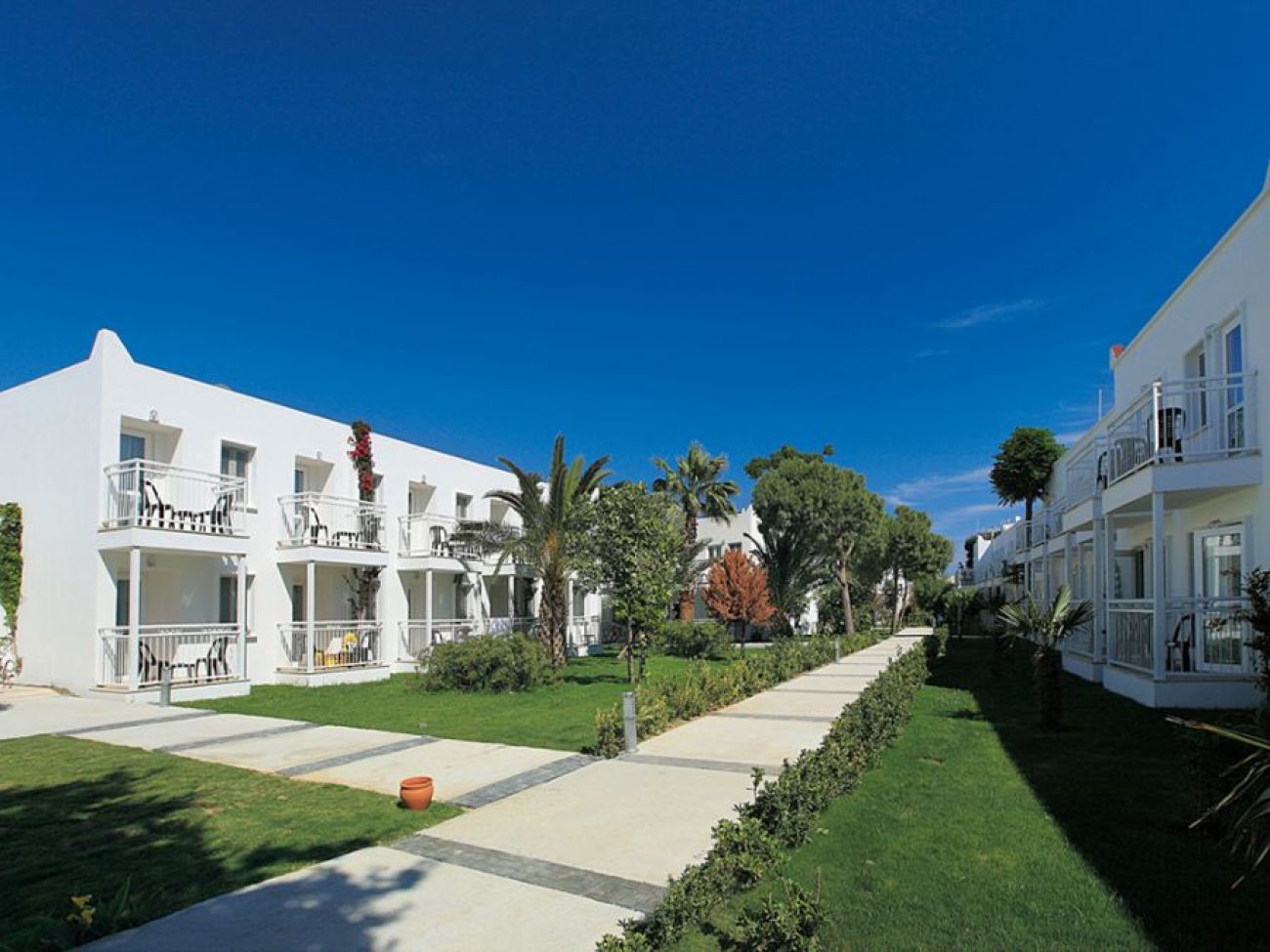 PETUNYA BEACH RESORT 4*