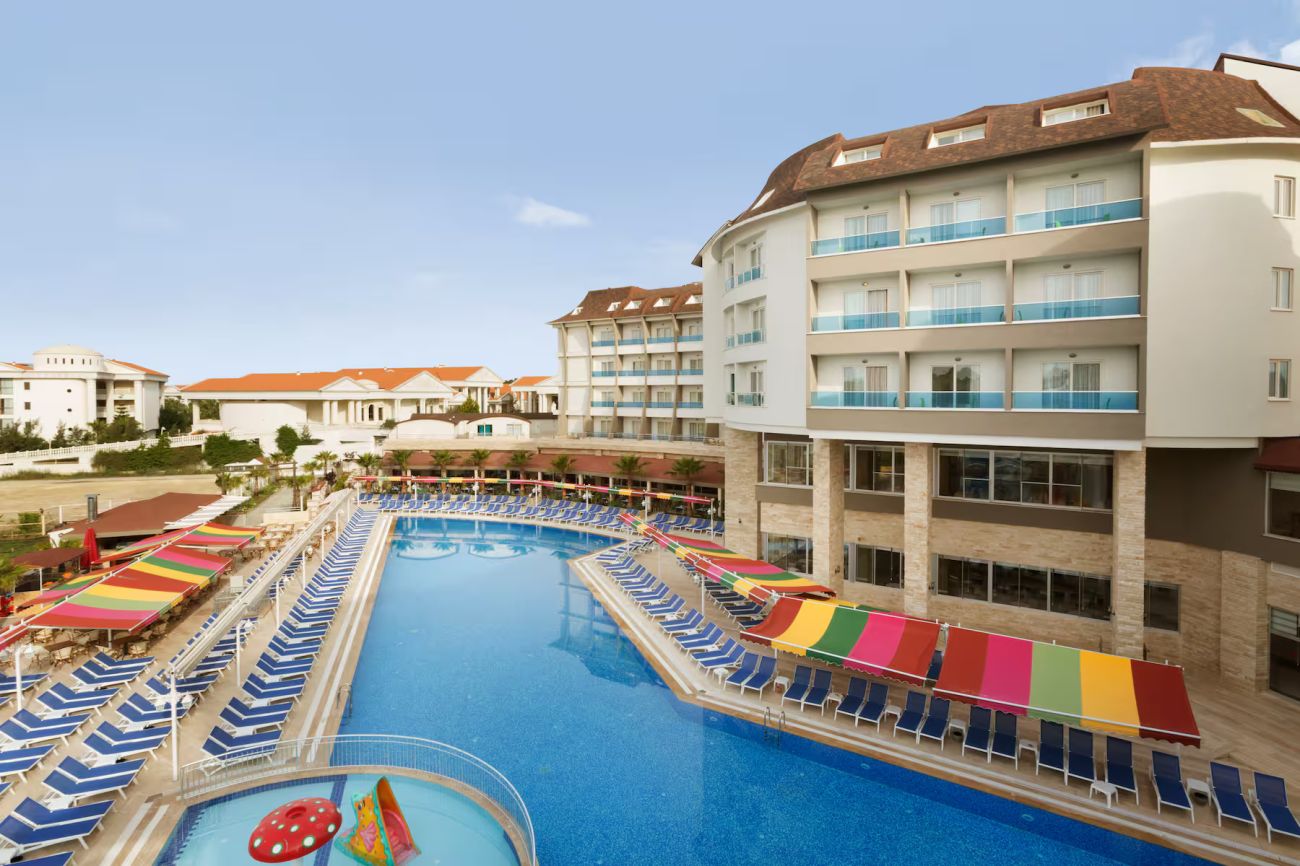 RAMADA RESORT BY WYNDHAM SIDE 4*