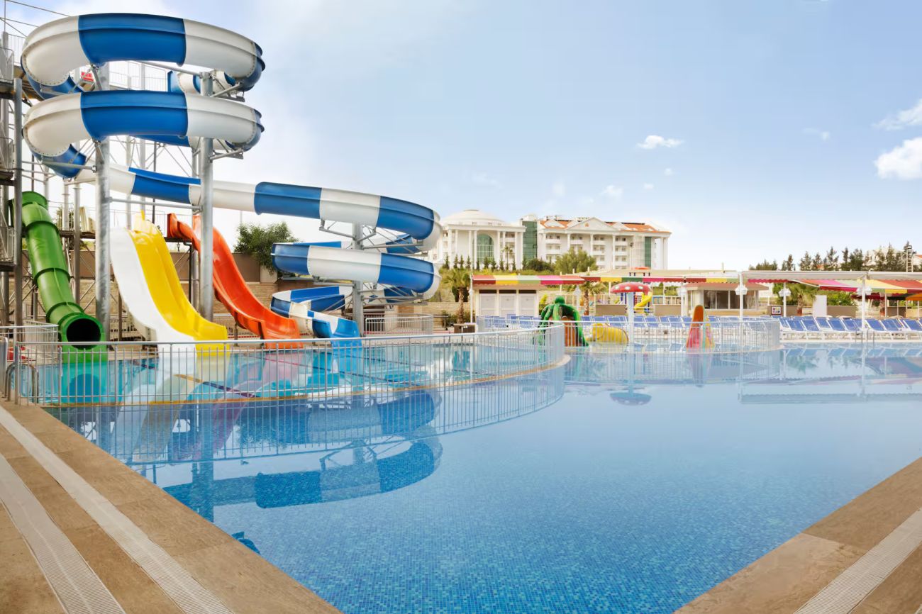 RAMADA RESORT BY WYNDHAM SIDE 4*