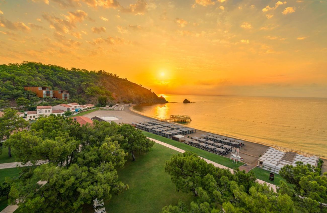 RIXOS PREMIUM TEKIROVA 5*