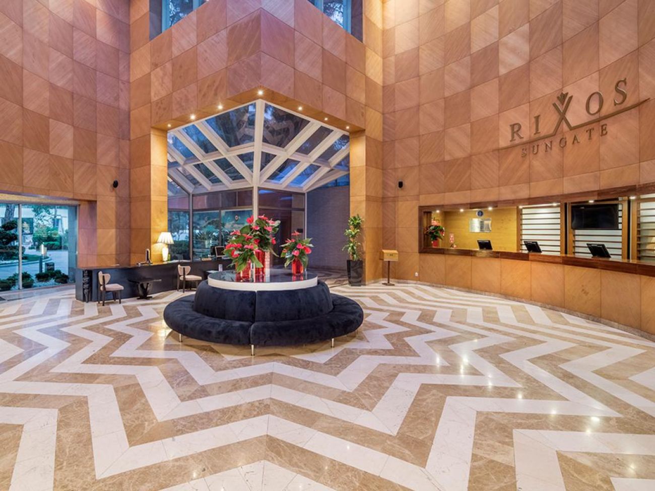 RIXOS SUNGATE 5*